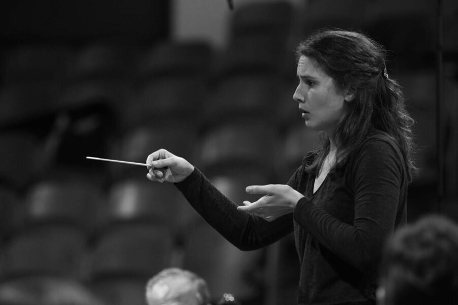 Constança Simas — Conductor — 2021 Young Women Opera Makers Residency